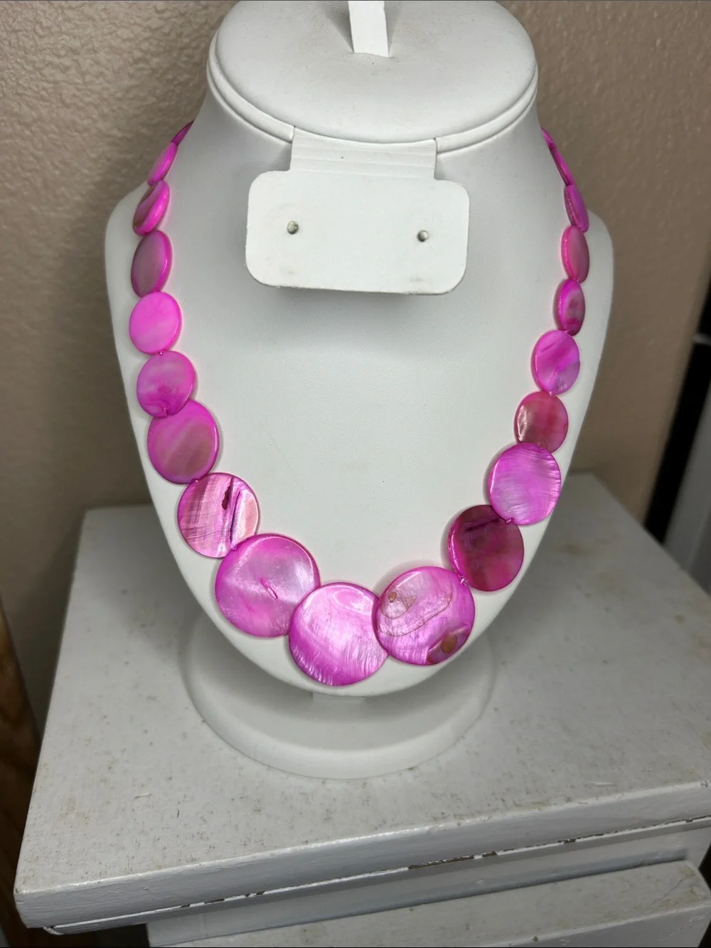 Bright Pink Faux Shell Disc Necklace with Adjustable Chain